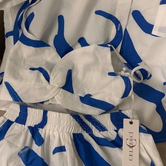 3 piece set: bralette, shorts, and blouse - Picture 3 of 4